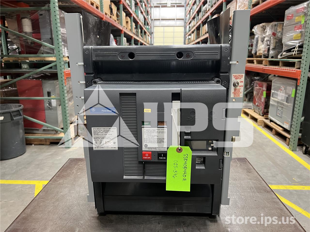 4000A GE SSD POWER BREAK II EO/DO (SSD40) 120VAC CONTROL, 24VAC SHUNT TRIP, MVT PLUS LSI, 4000A CT, 4000A RP